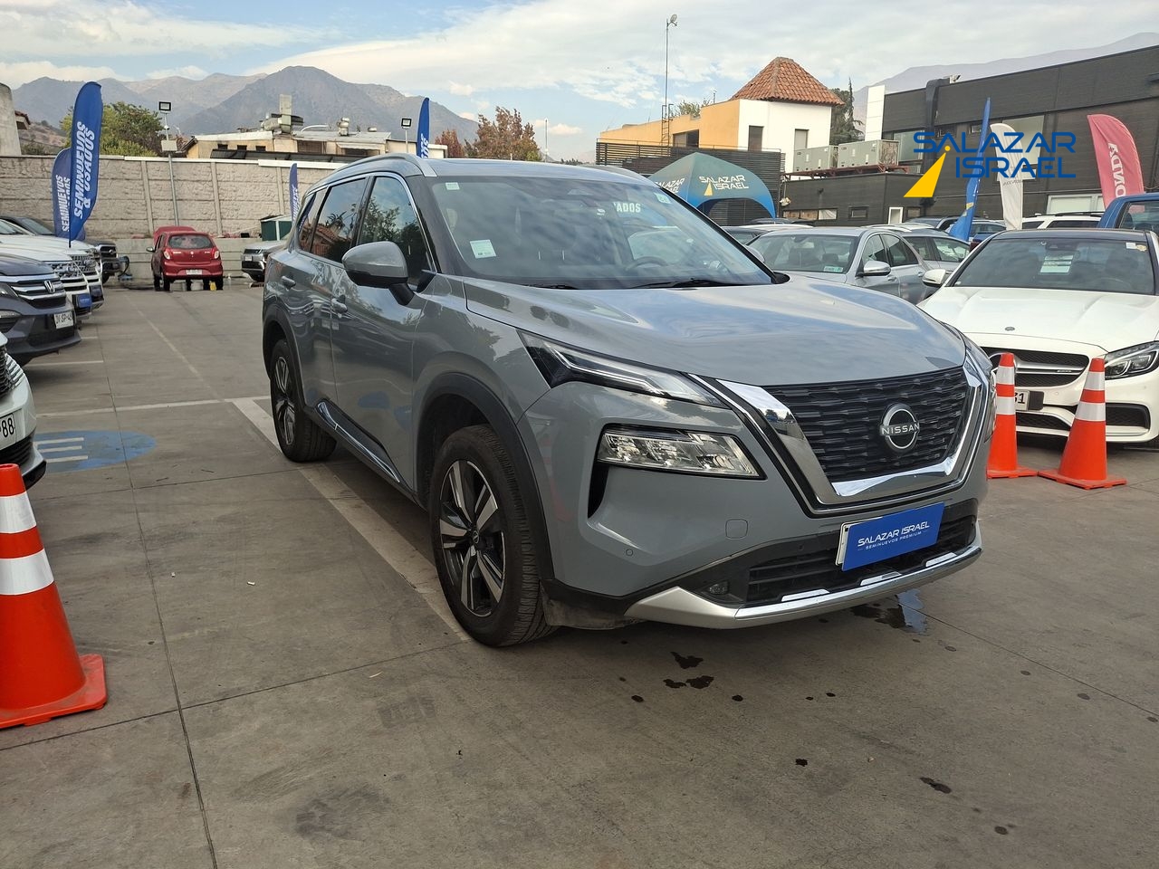 NISSAN