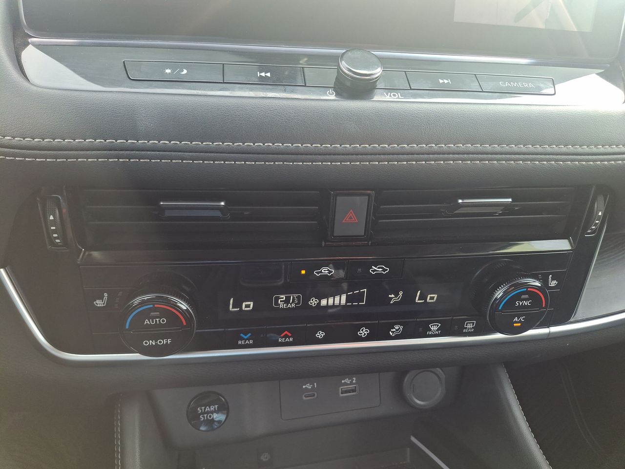 NISSAN - 28