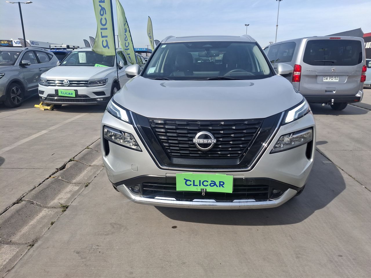 NISSAN - 2