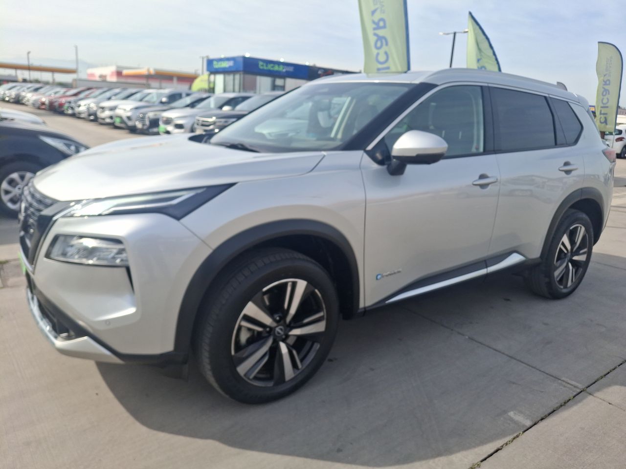 NISSAN - 3