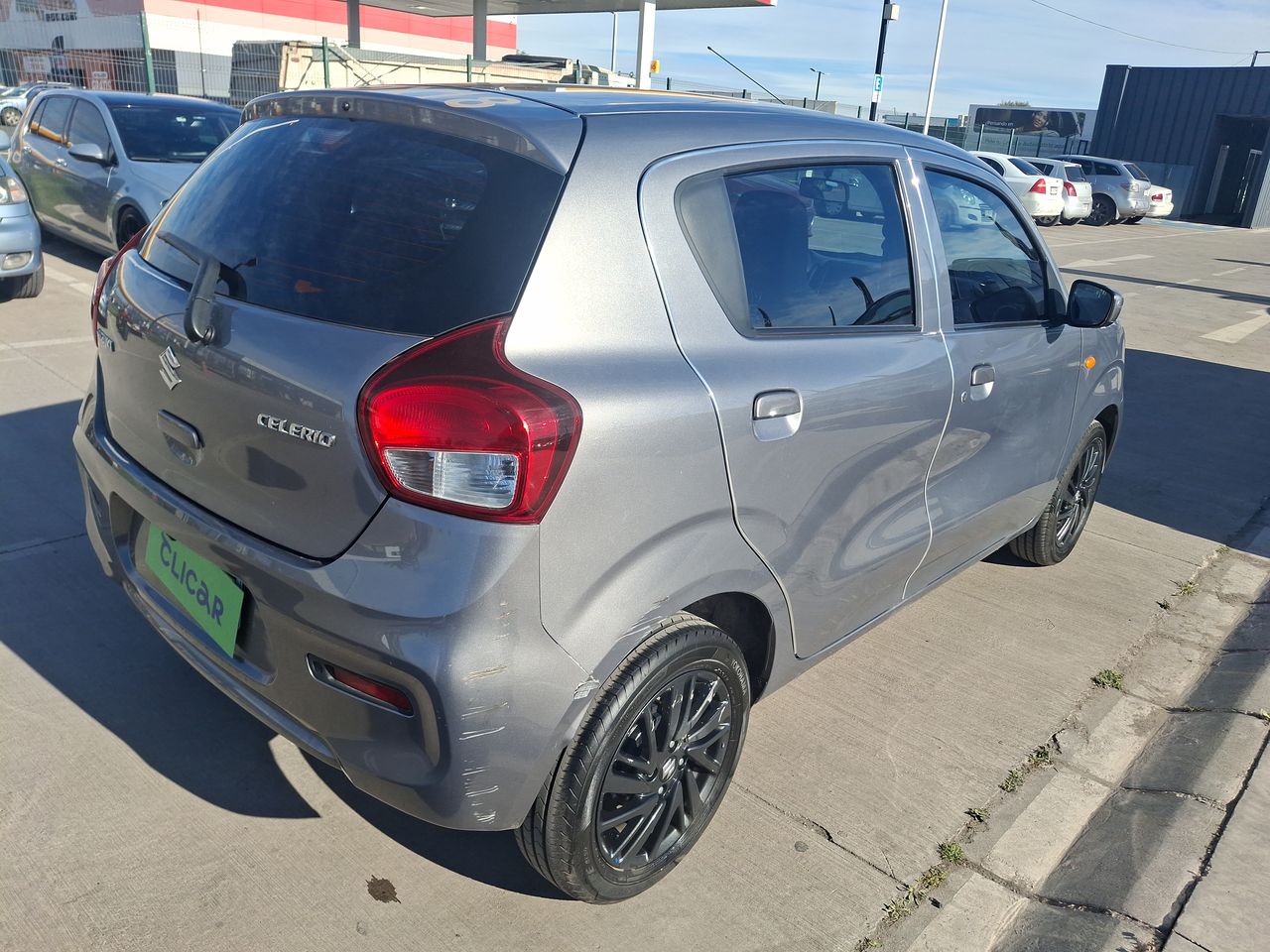 SUZUKI - 7