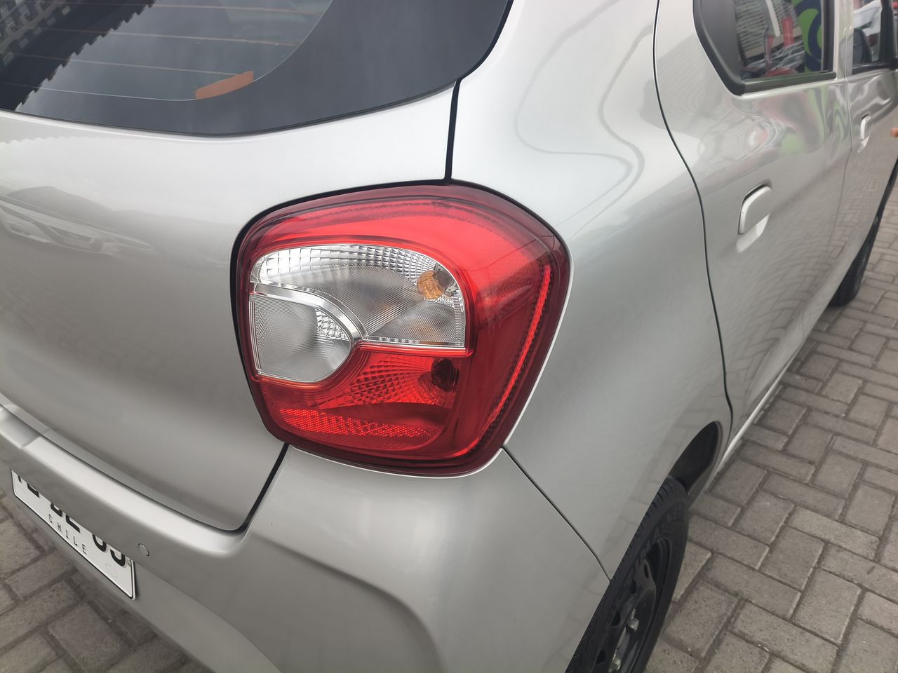 SUZUKI - 12