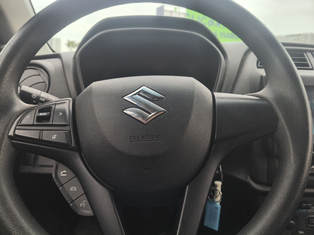 SUZUKI - 14