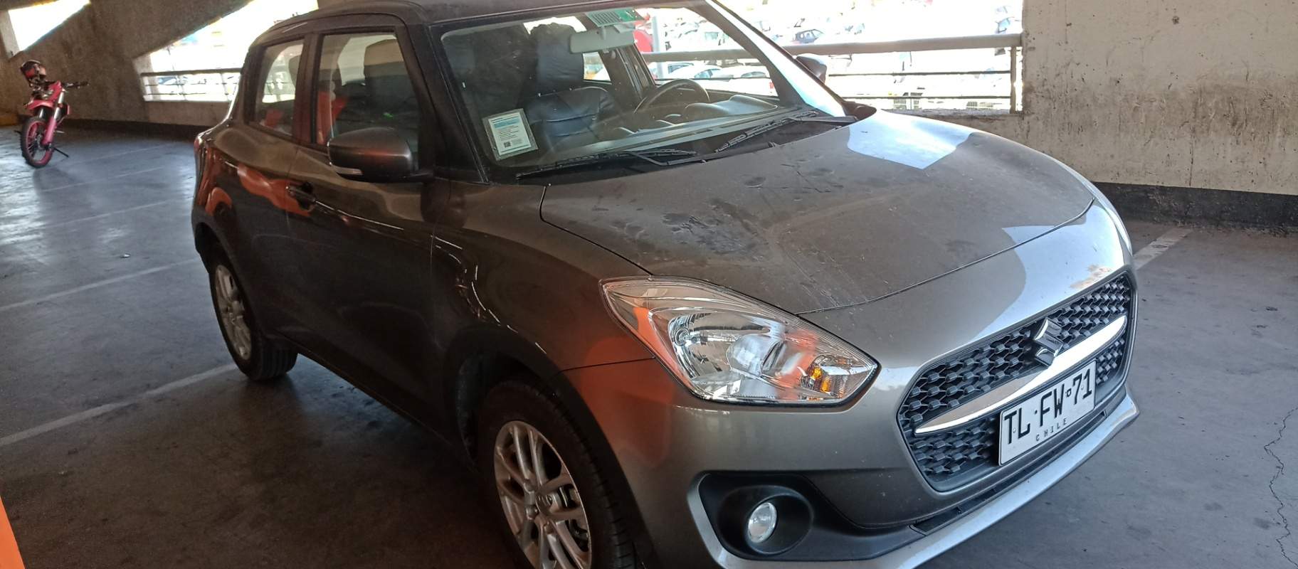 SUZUKI