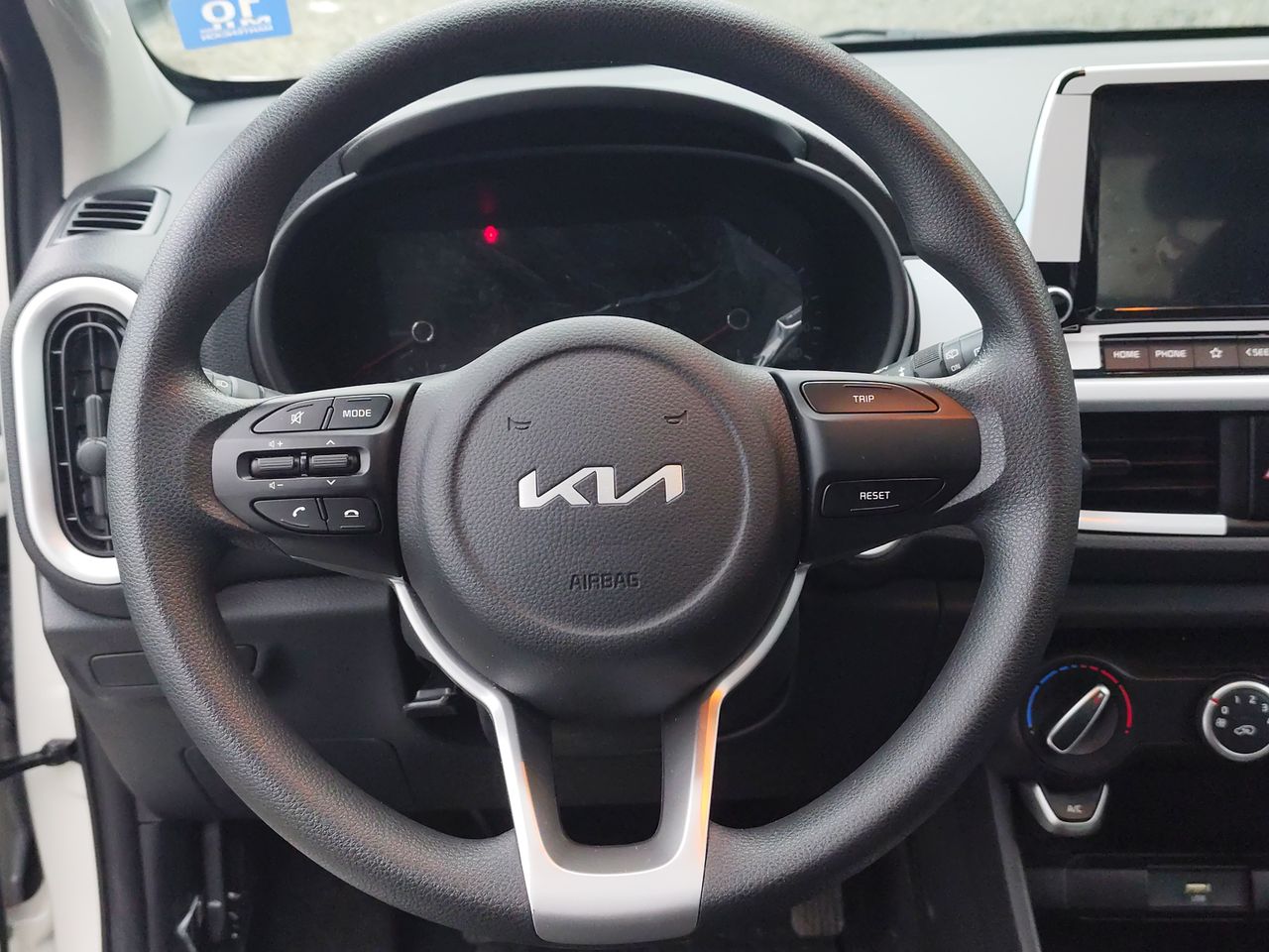 KIA - 25