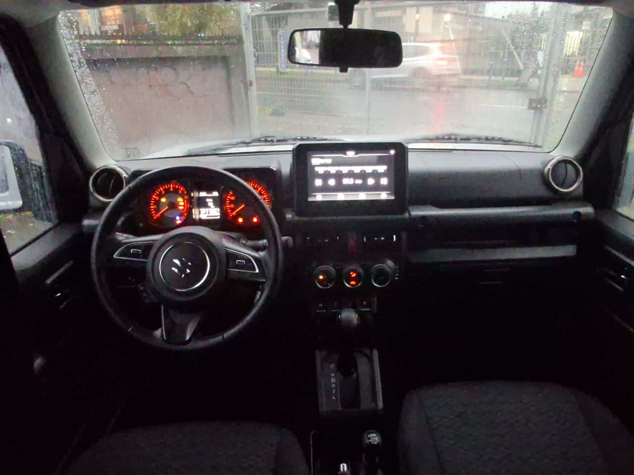 SUZUKI - 31
