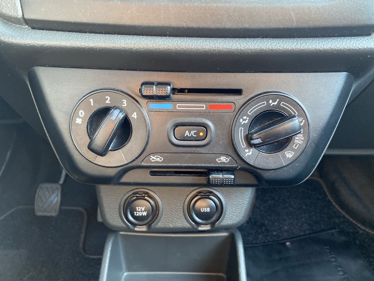 SUZUKI - 28