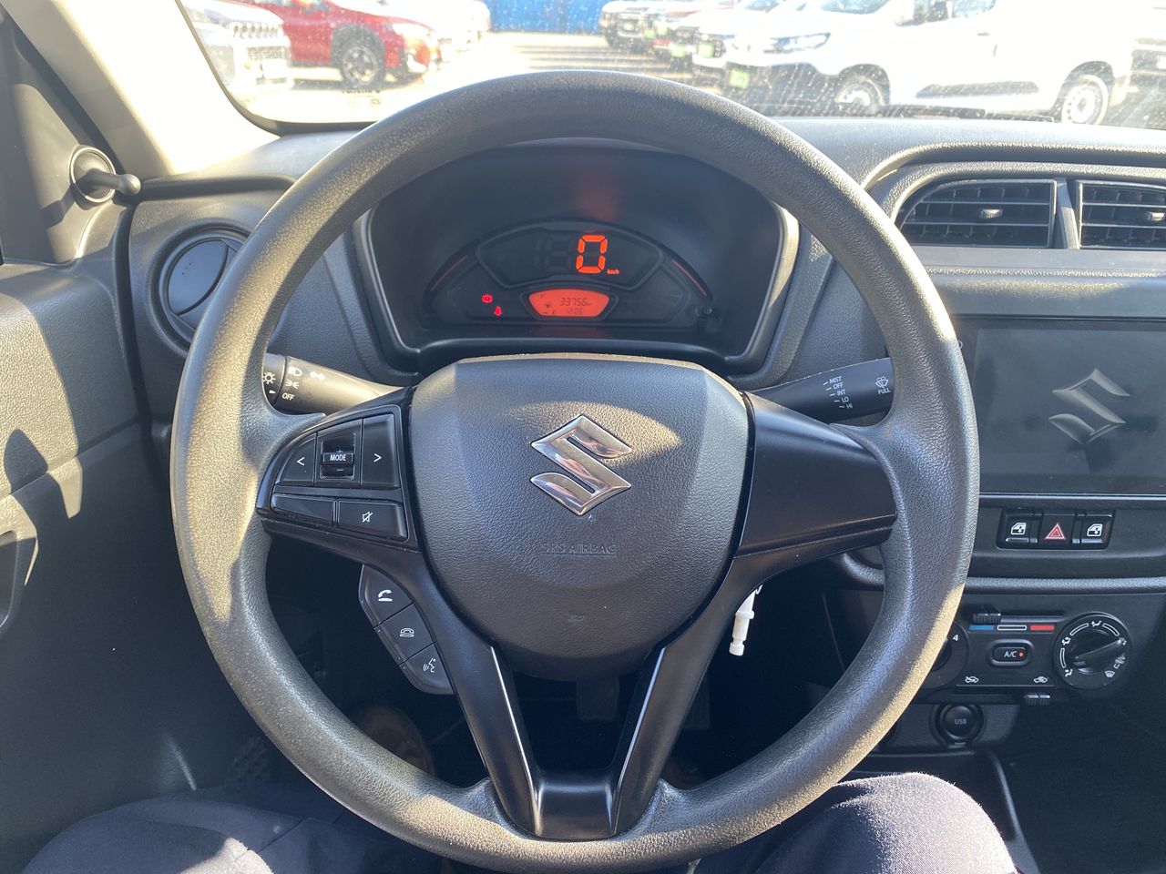 SUZUKI - 24