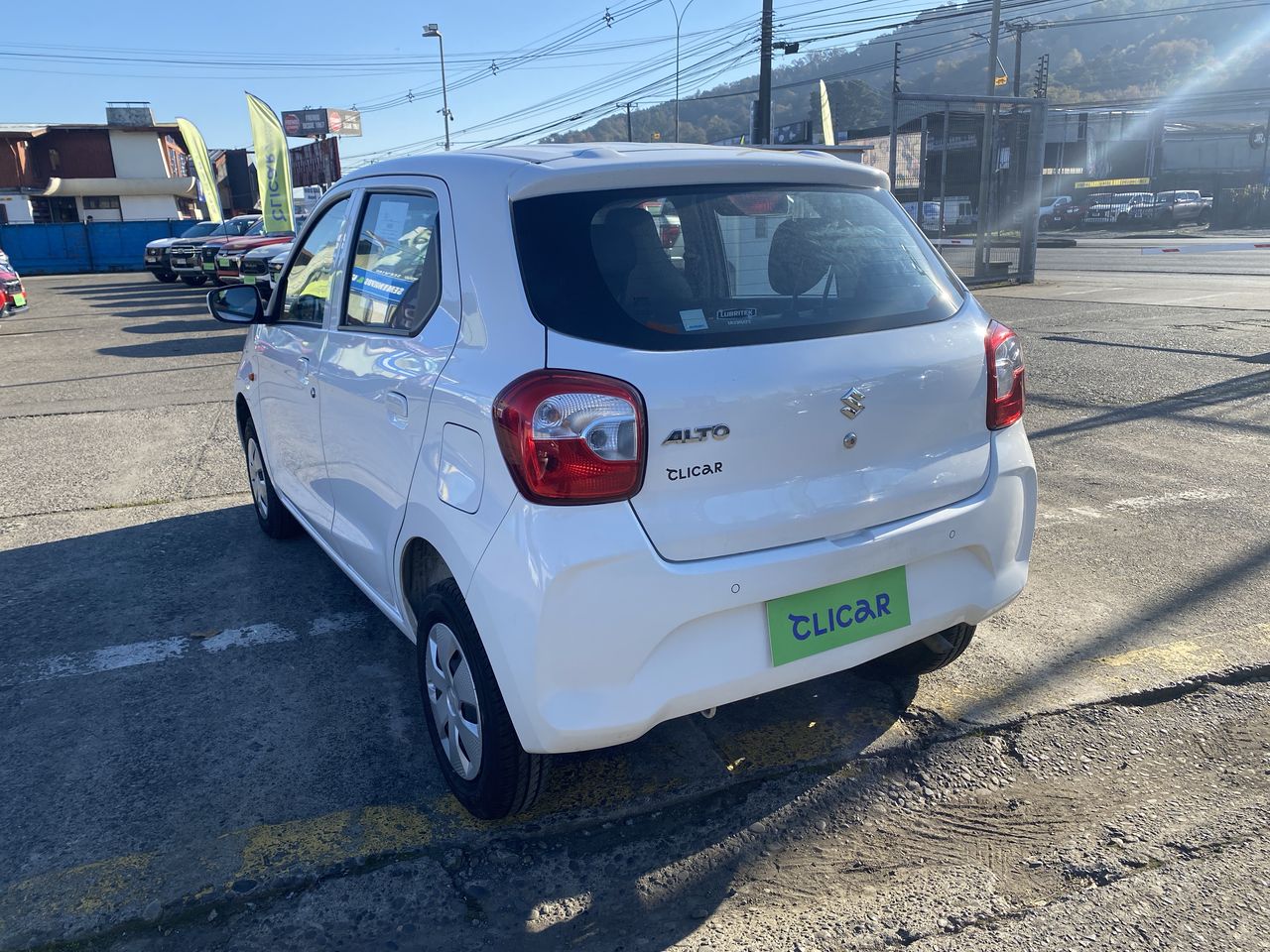 SUZUKI - 5