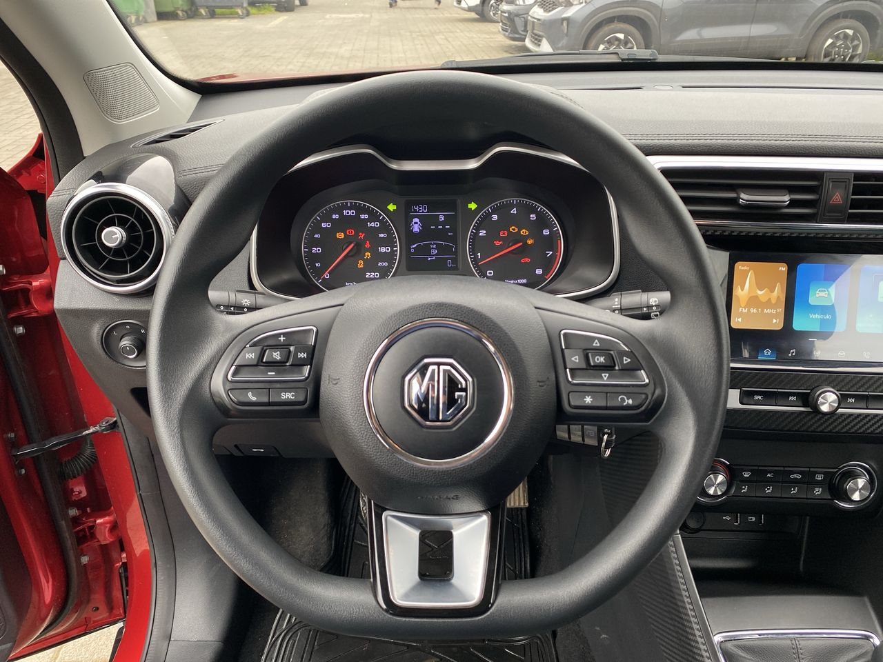 MG Zs — foto 19 de 28