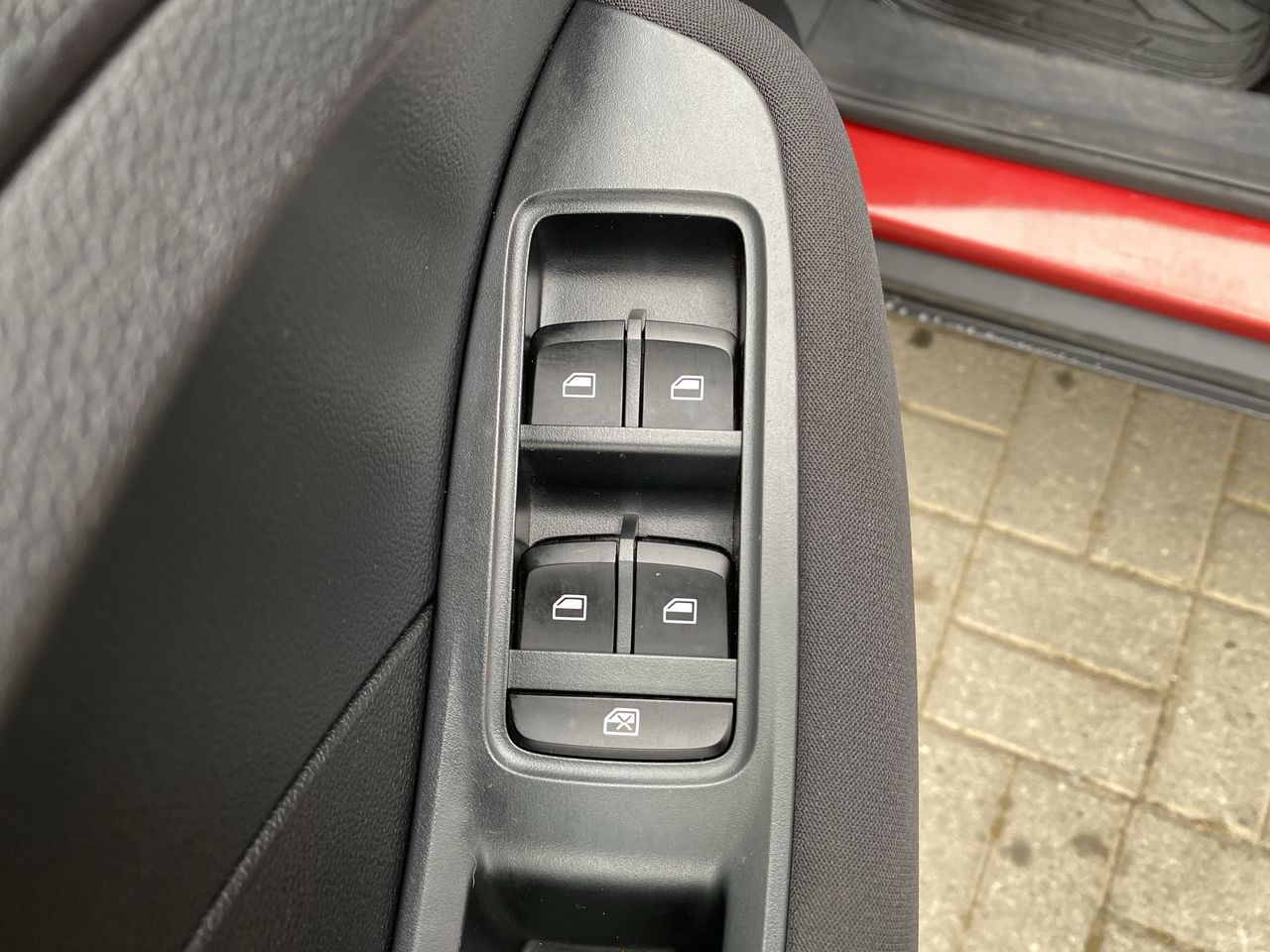 MG Zs — foto 16 de 28