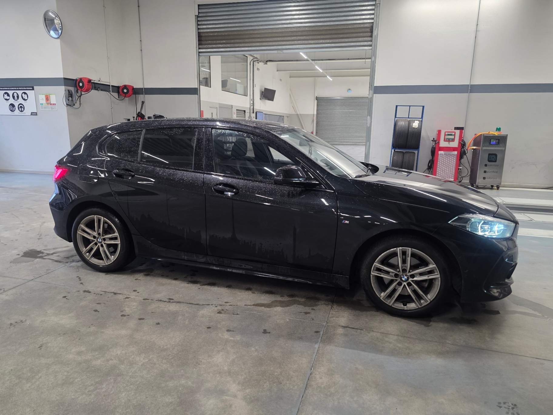 BMW - 2
