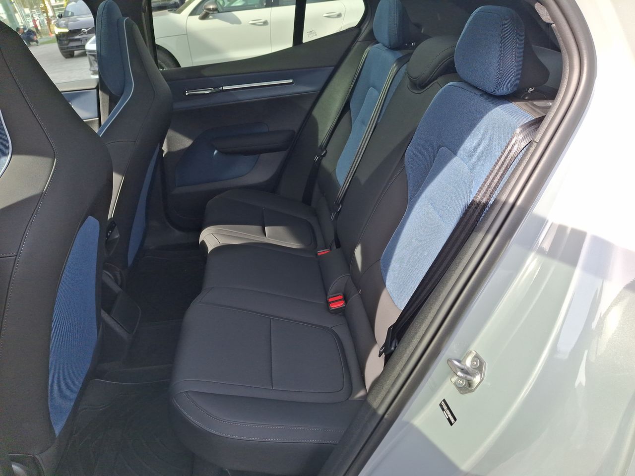 VOLVO - 31
