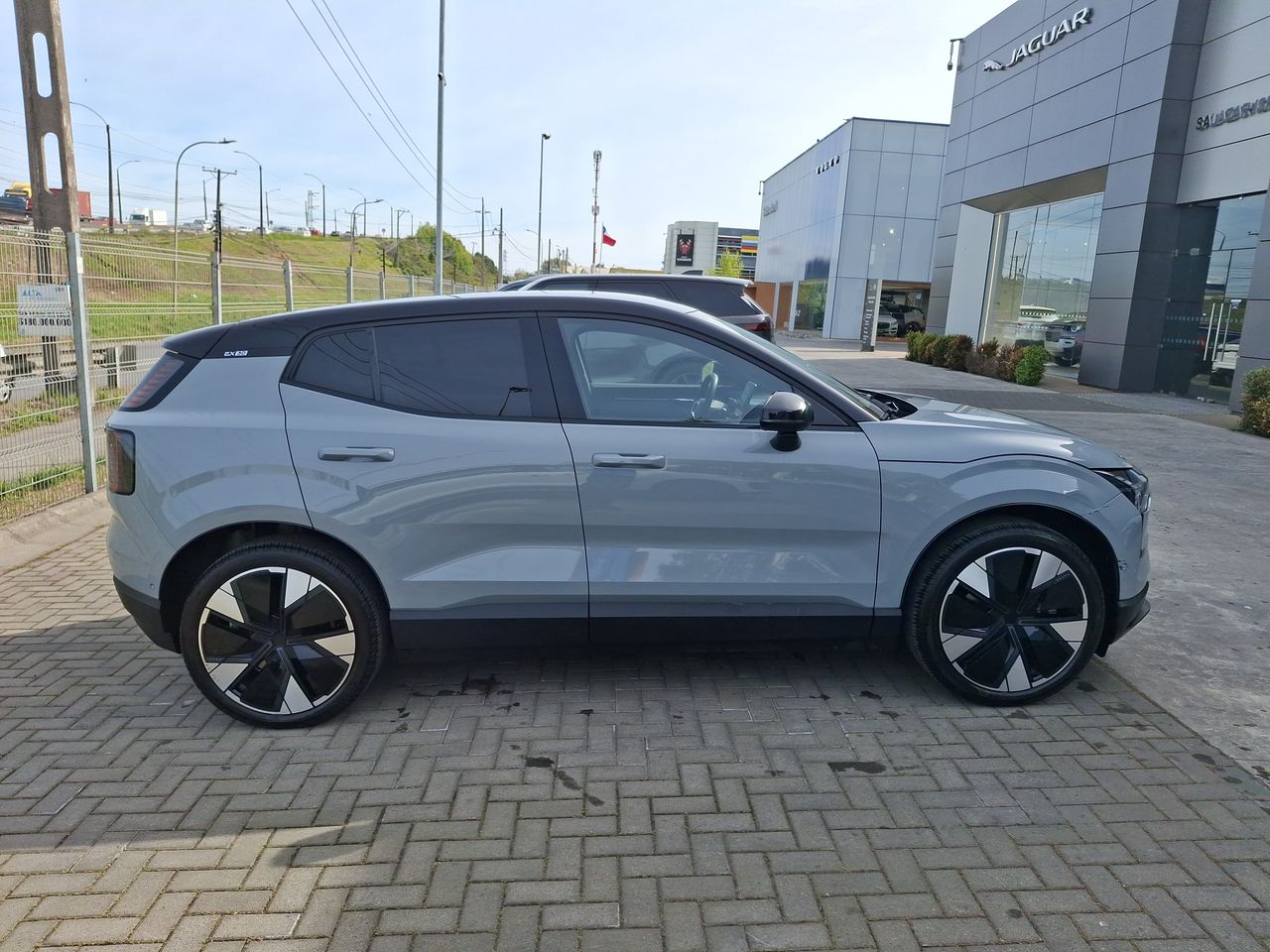 VOLVO - 8