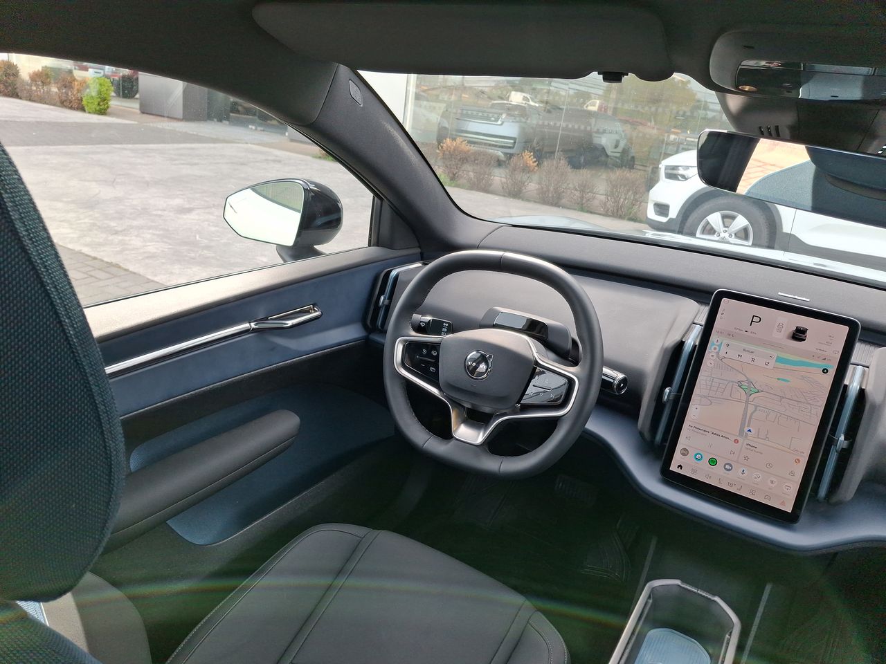 VOLVO - 16