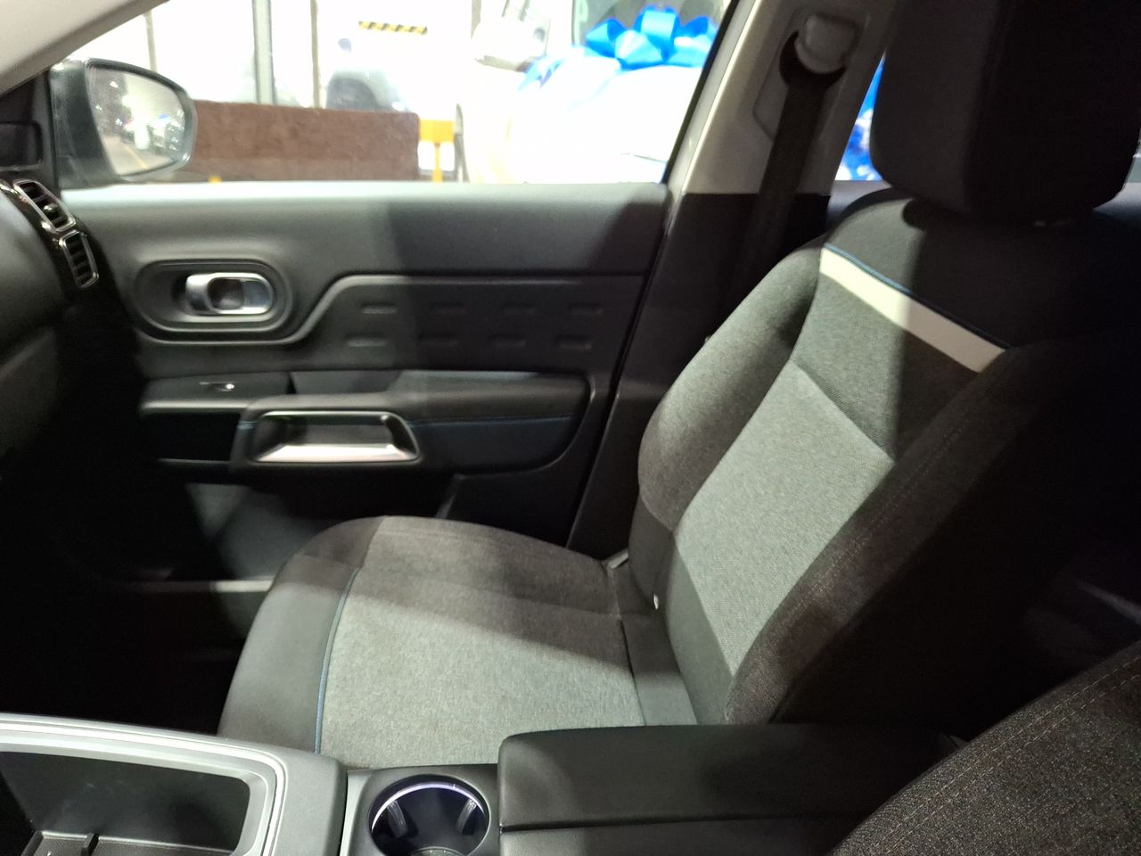 Citroën C5 Aircross — foto 25 de 27