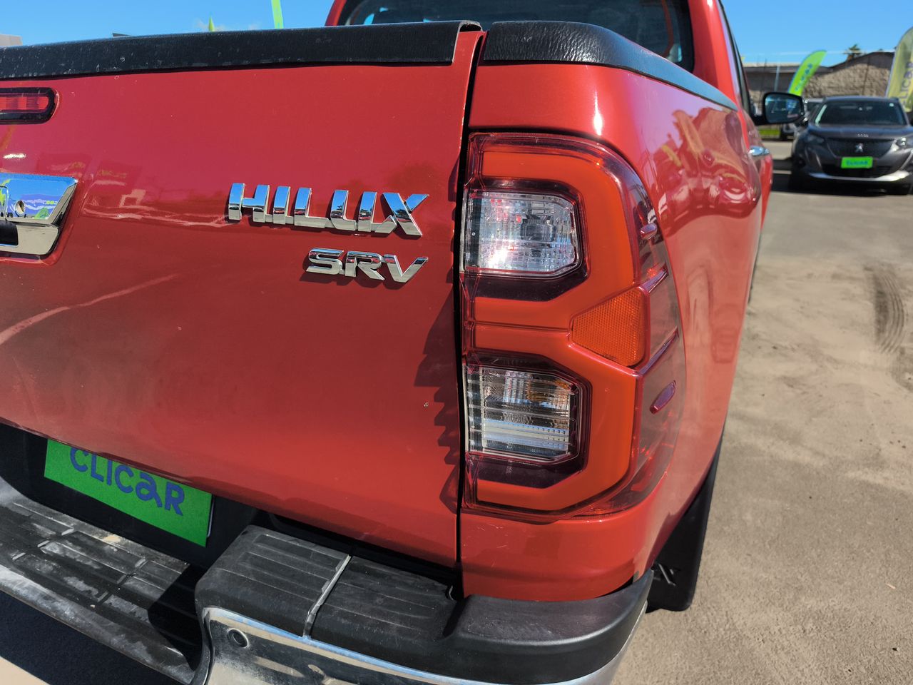 Toyota Hilux — foto 19 de 34