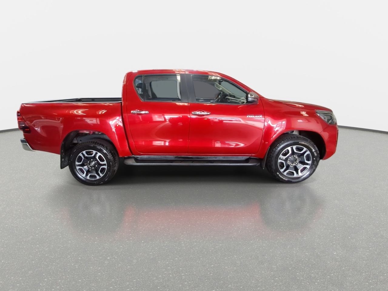 Toyota Hilux — foto 9 de 35