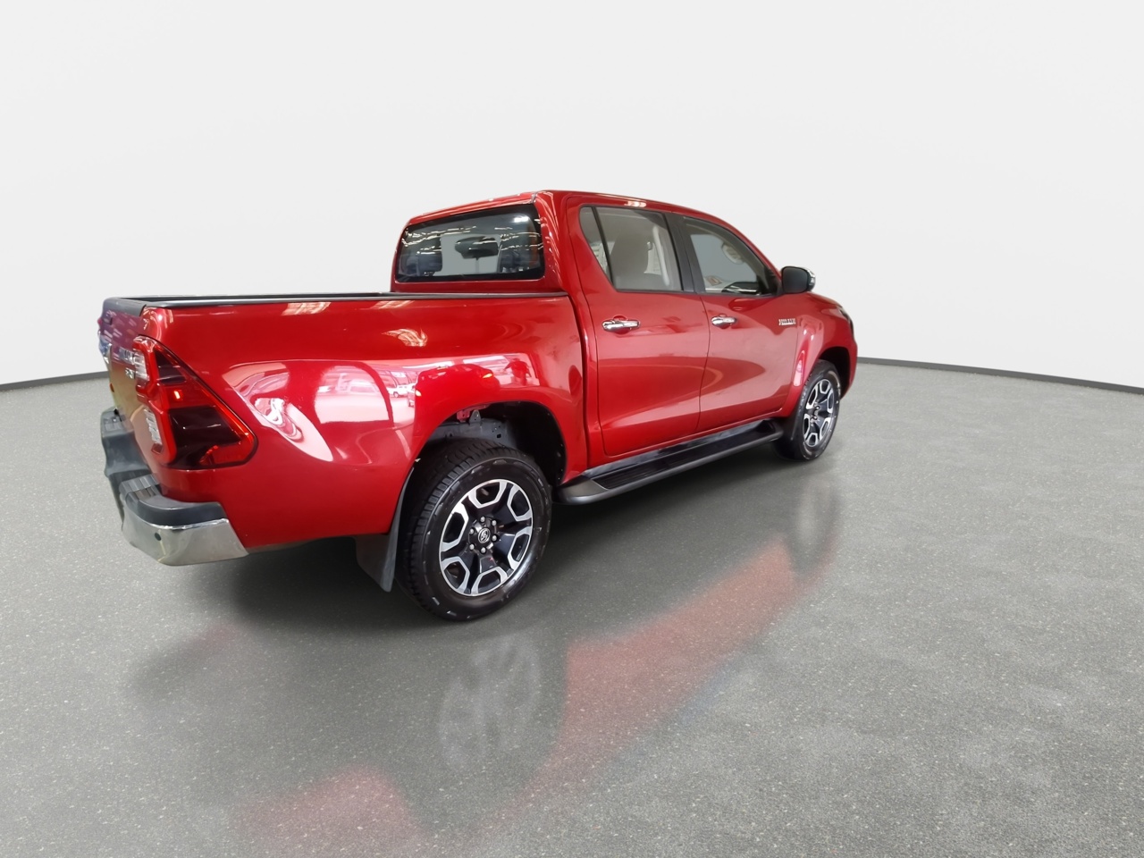 Toyota Hilux — foto 8 de 35