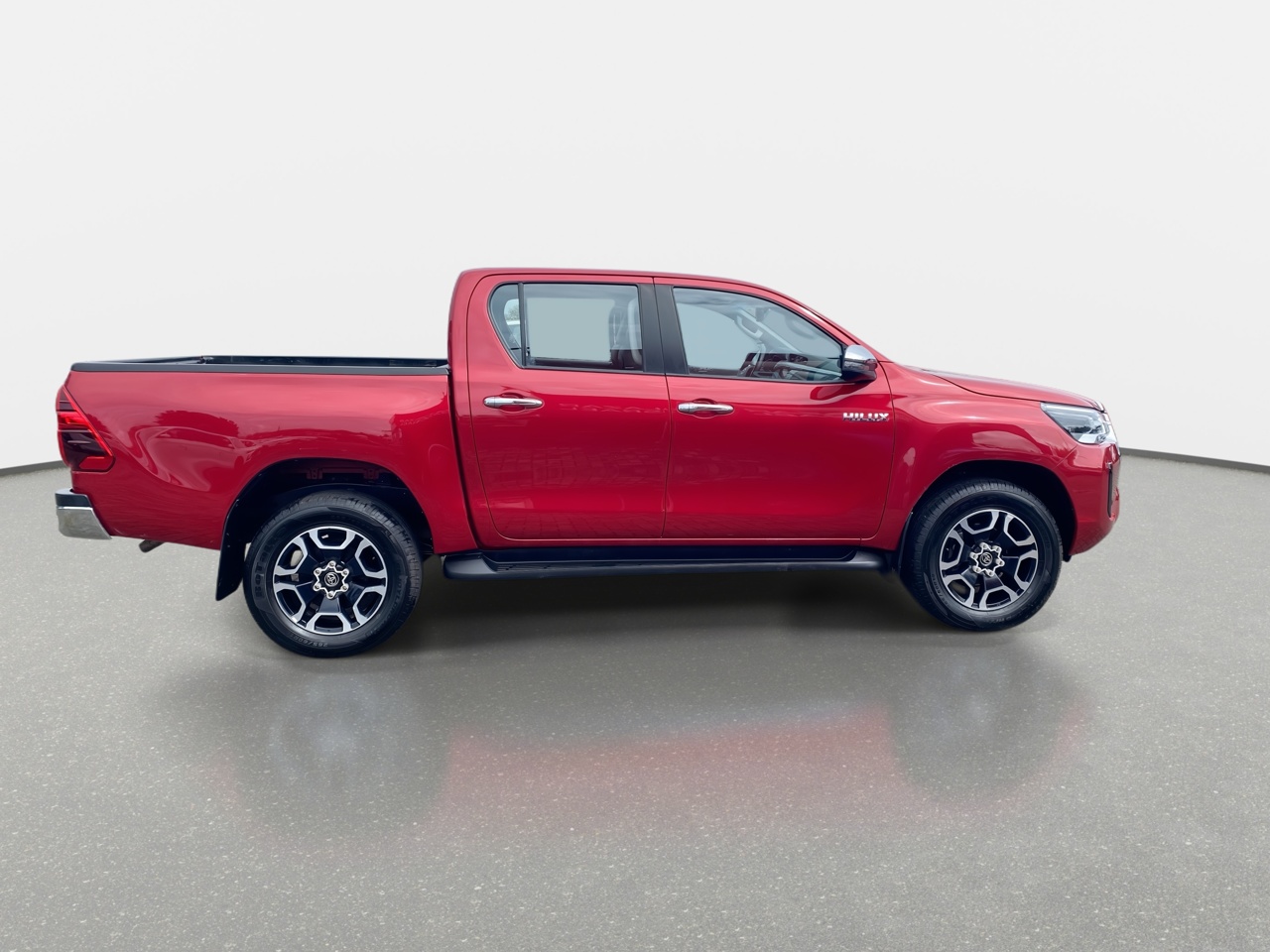 Toyota Hilux — foto 9 de 36
