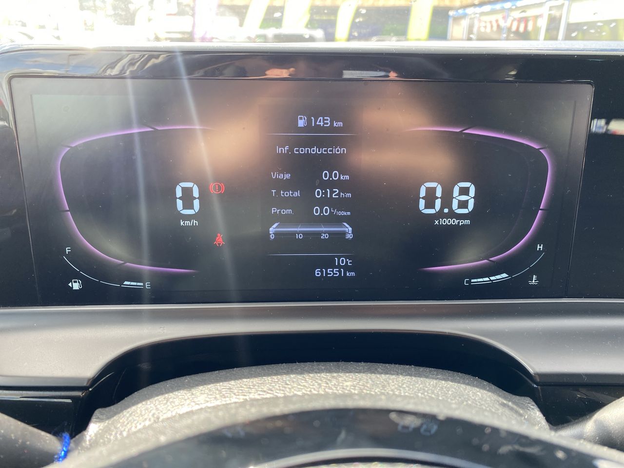KIA Seltos — foto 28 de 35