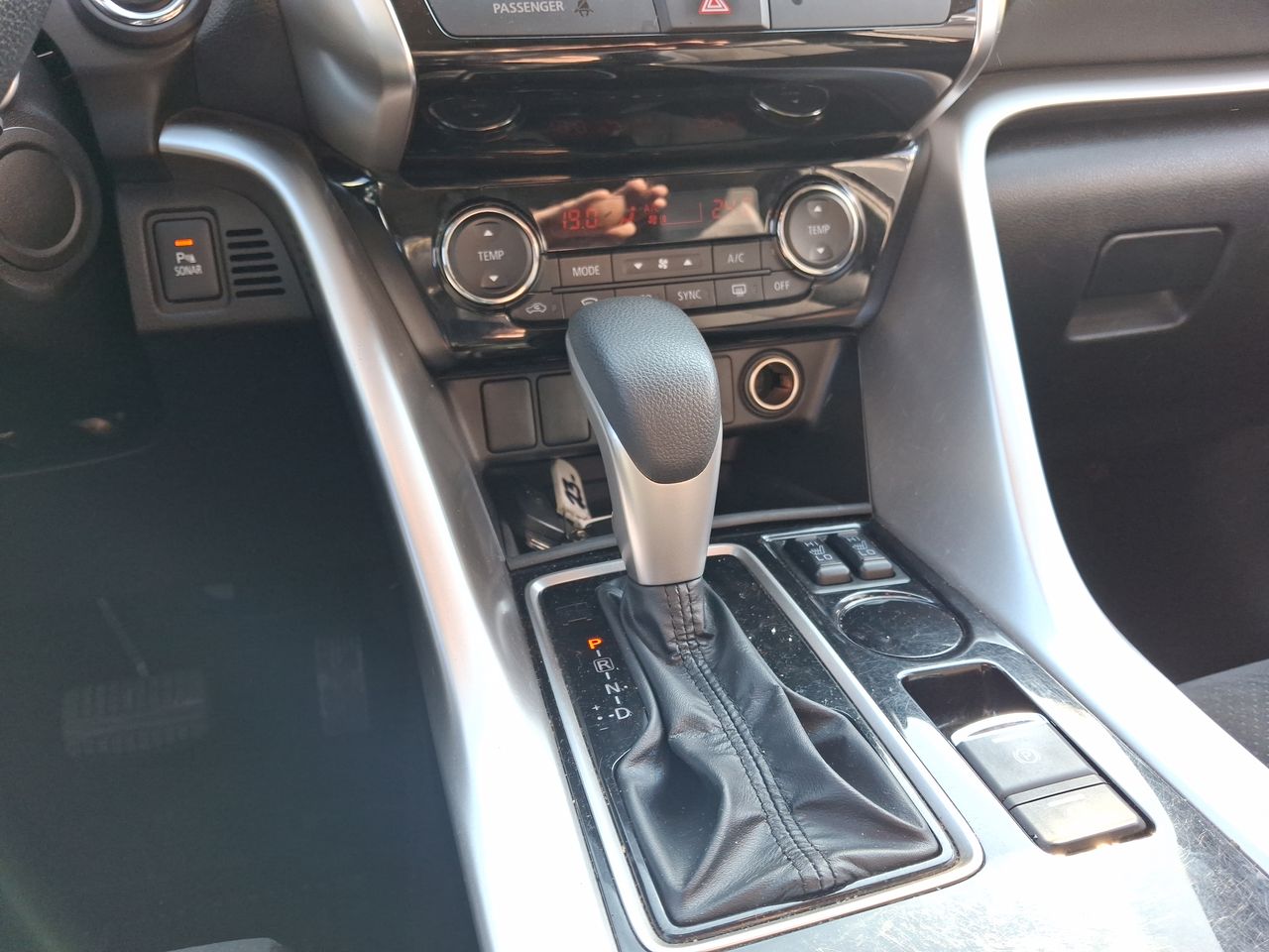 MITSUBISHI - 30
