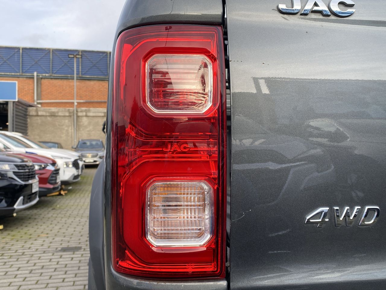JAC - 21