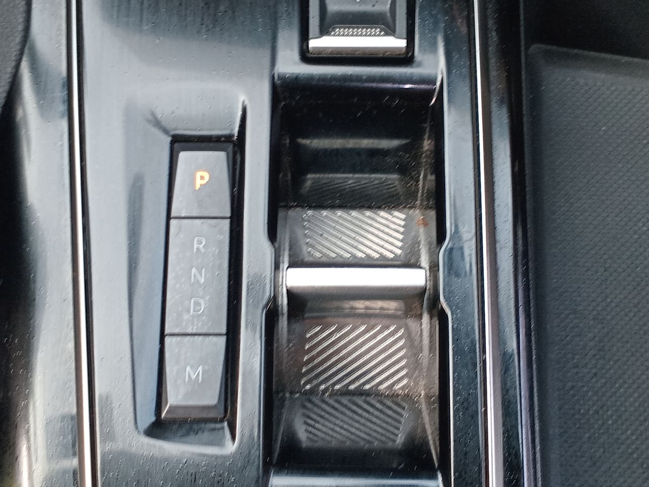 PEUGEOT - 30