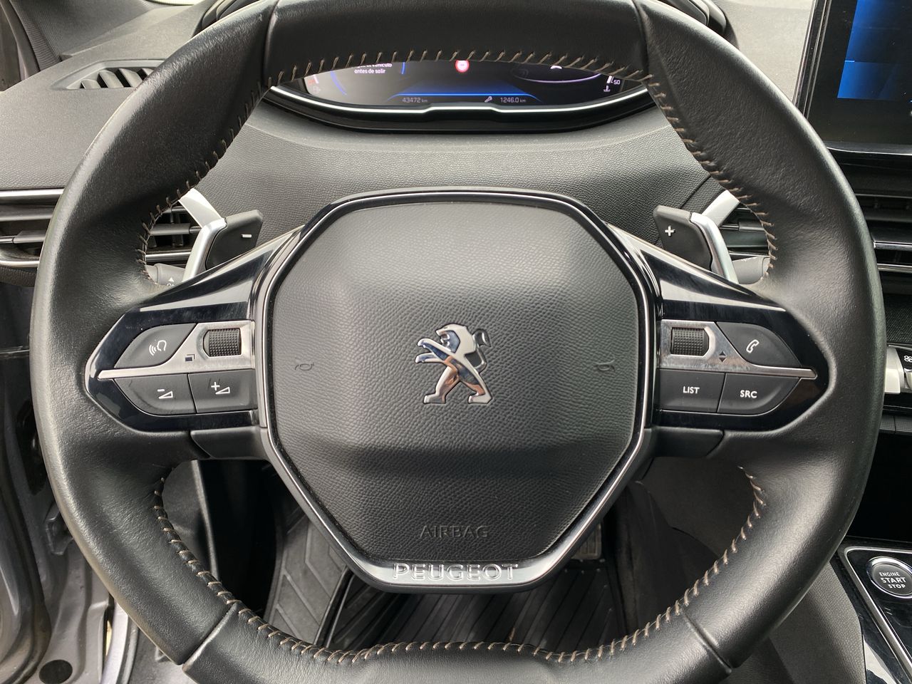 Peugeot 5008 — foto 28 de 37