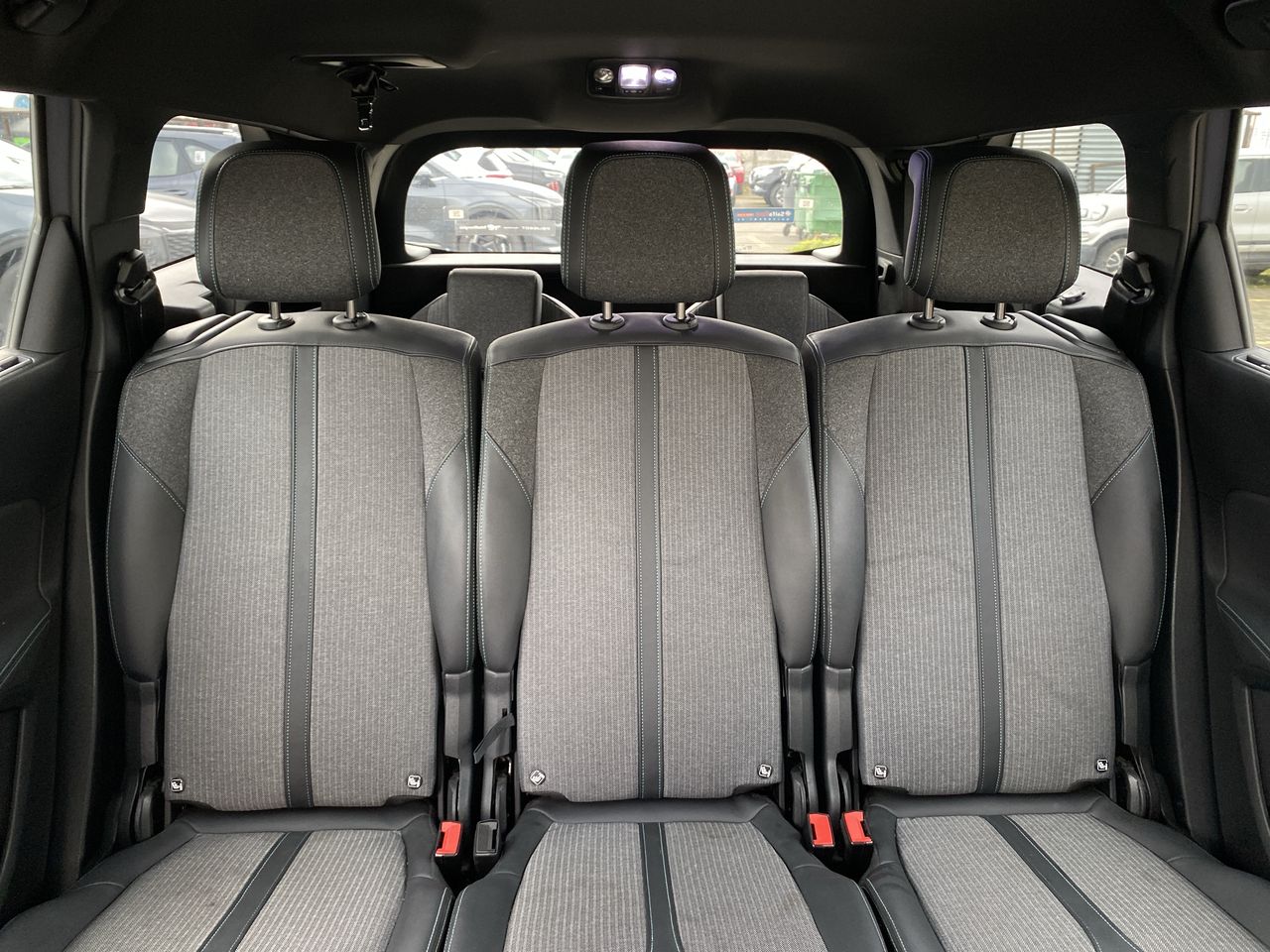 Peugeot 5008 — foto 36 de 37