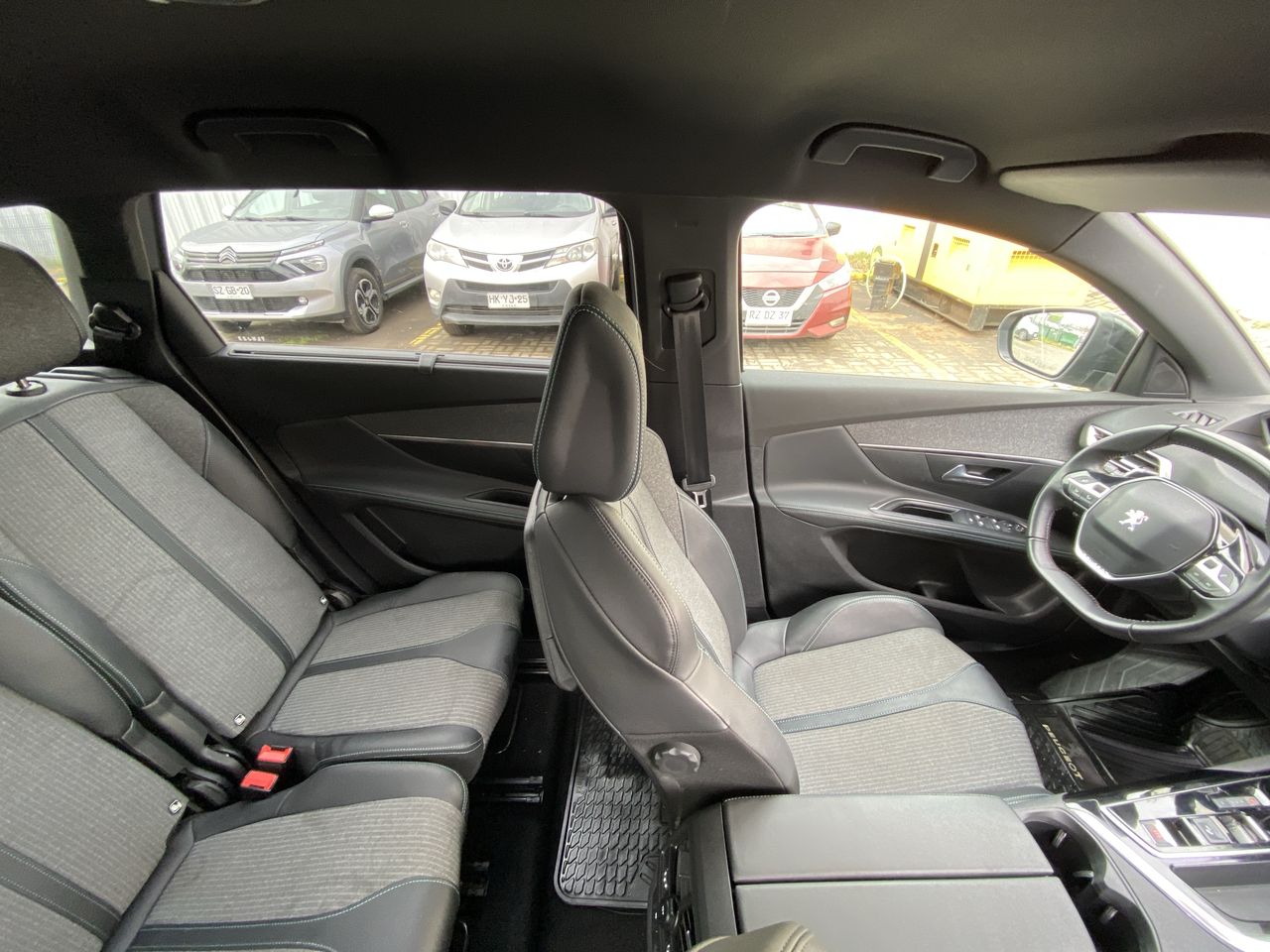 Peugeot 5008 — foto 16 de 37