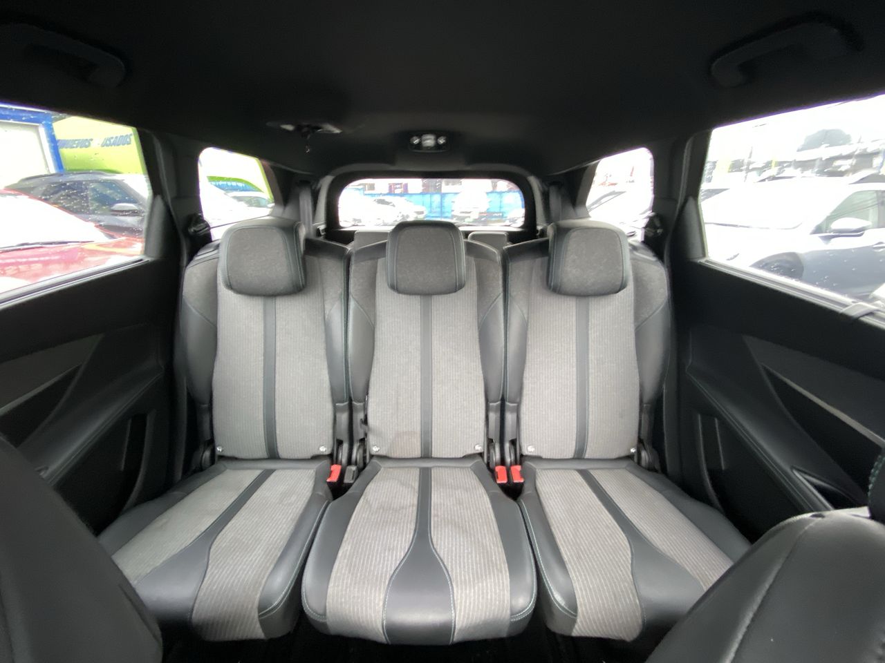 PEUGEOT - 5