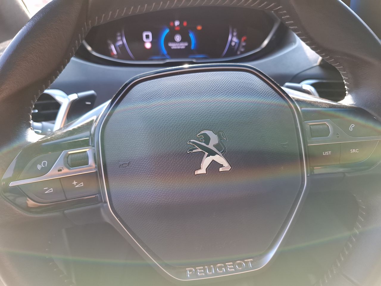 Peugeot 3008 — foto 10 de 19