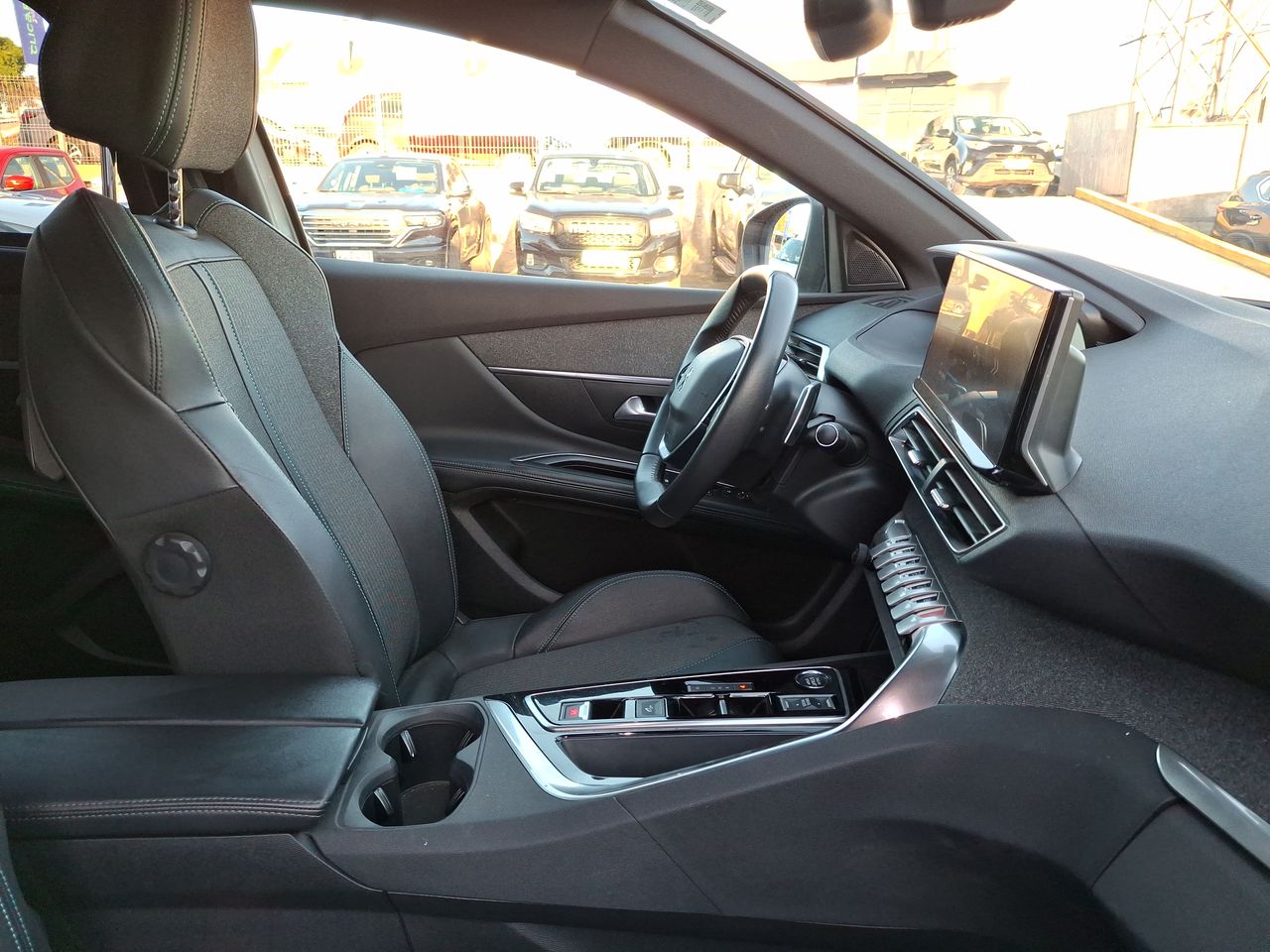 PEUGEOT - 6