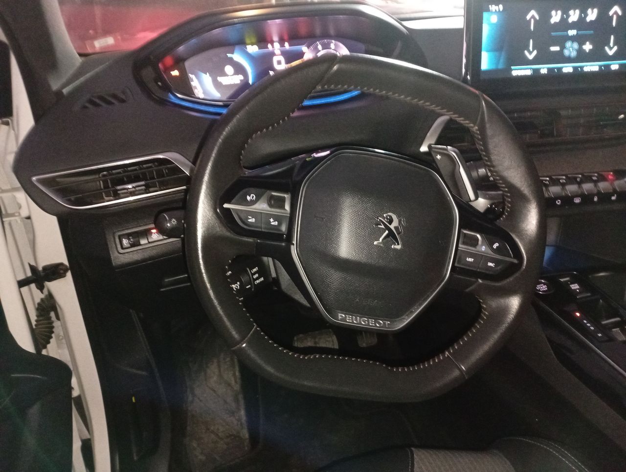 PEUGEOT - 18