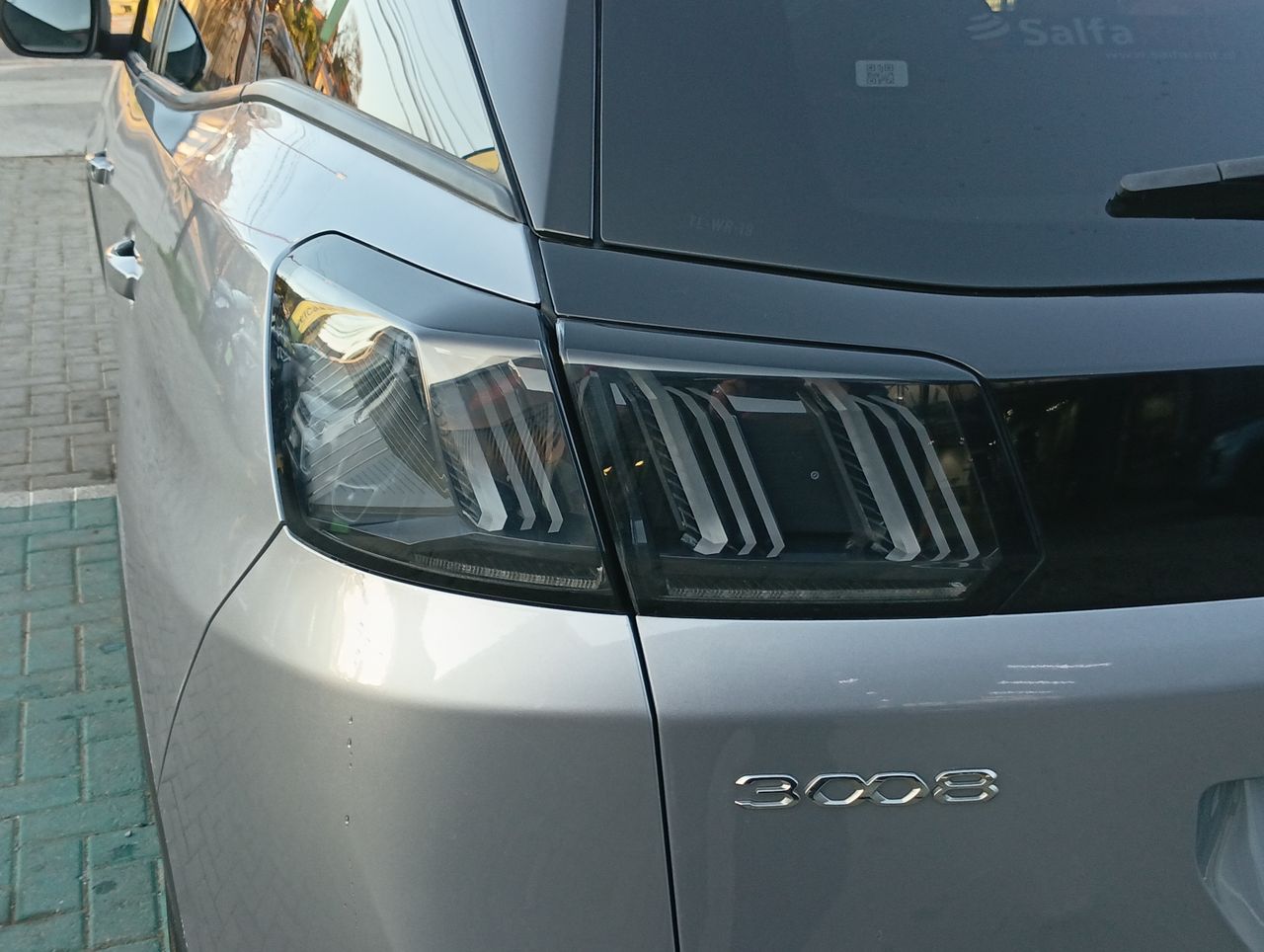 PEUGEOT - 12