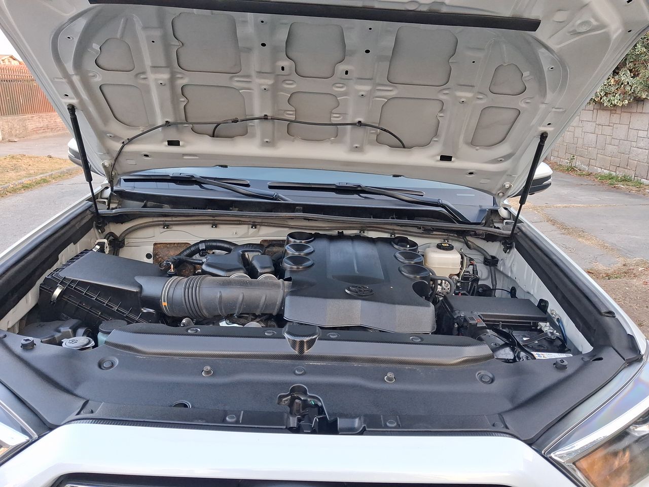TOYOTA - 8