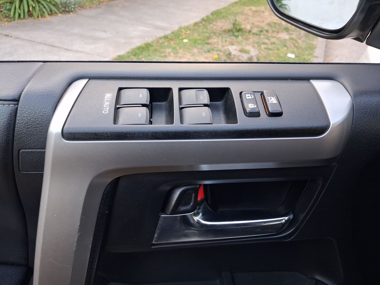 TOYOTA - 13