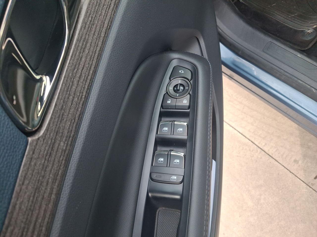 Ford Territory — foto 14 de 24