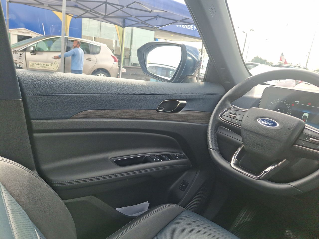 Ford Territory — foto 9 de 24