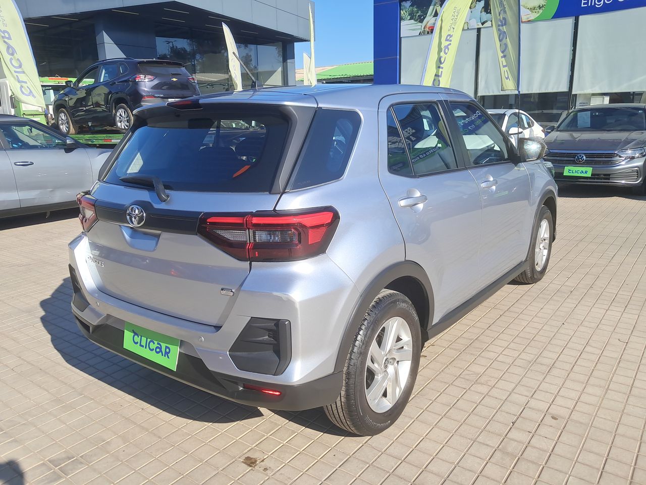TOYOTA - 7