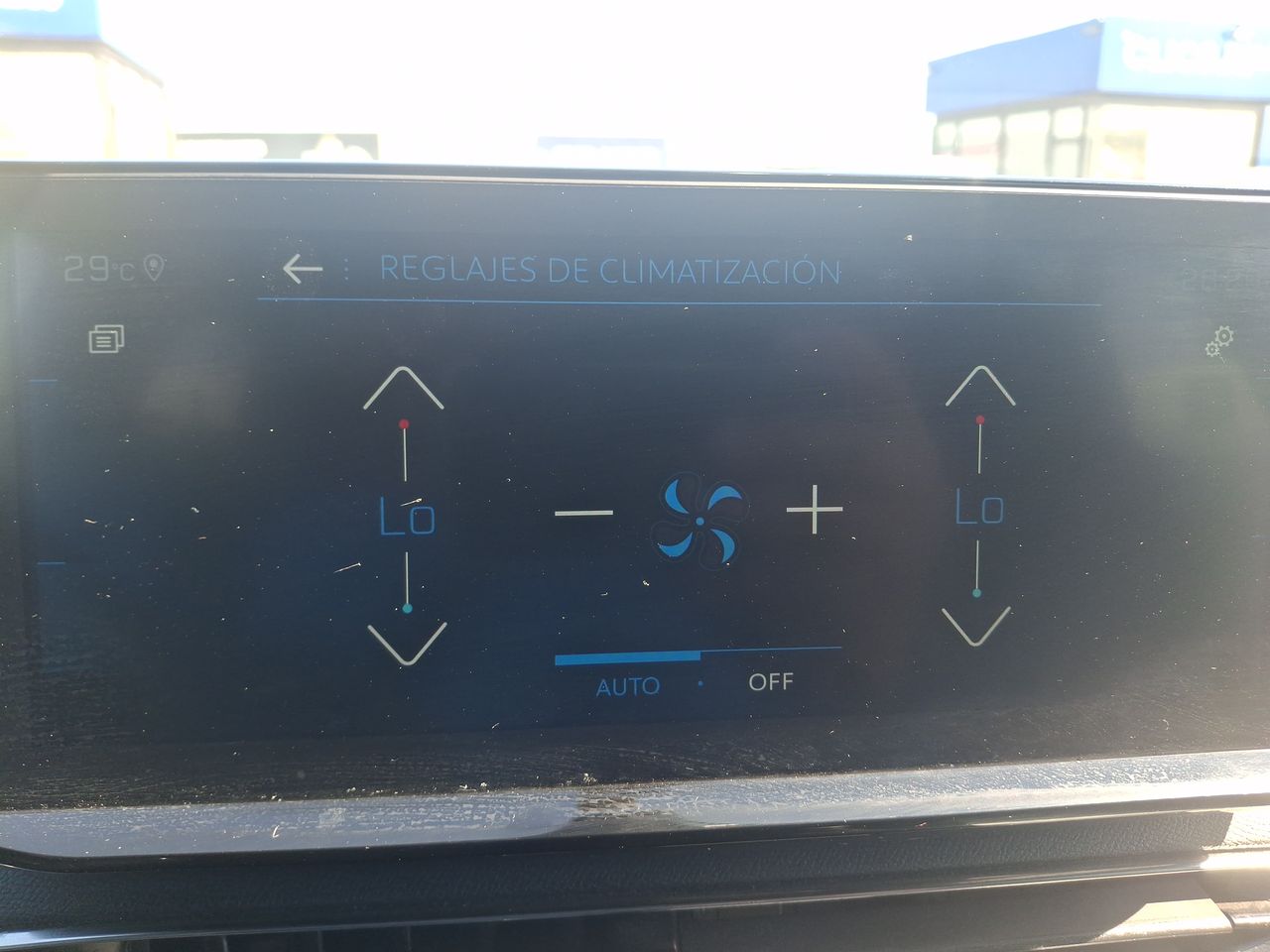 Peugeot 3008 — foto 29 de 31