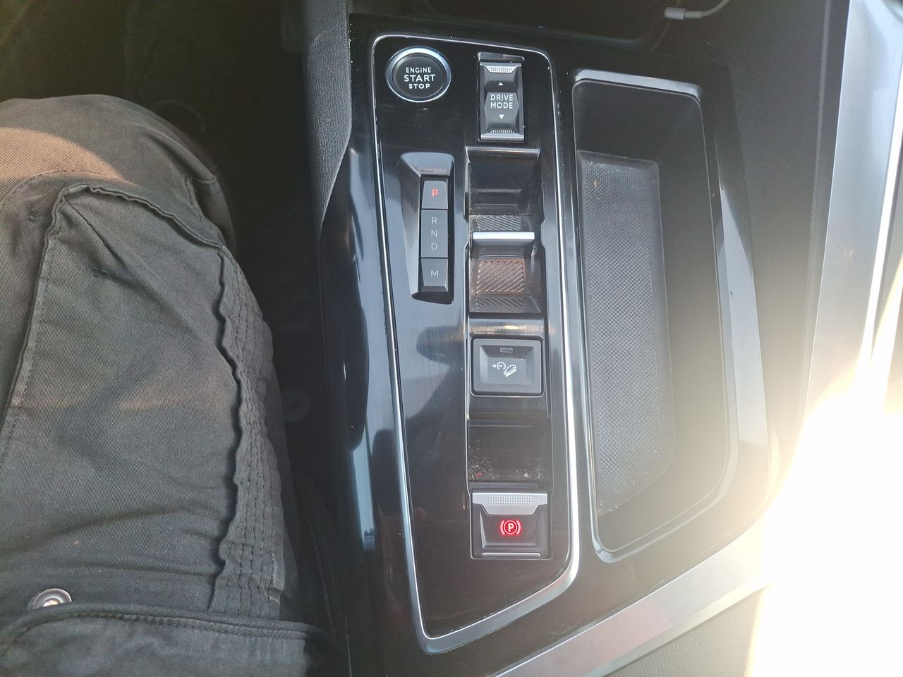 Peugeot 3008 — foto 30 de 31