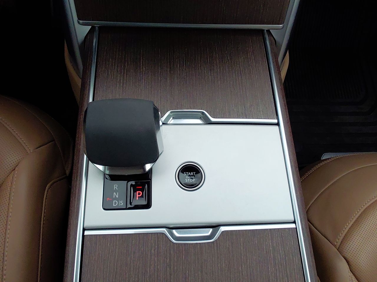 LAND ROVER - 23