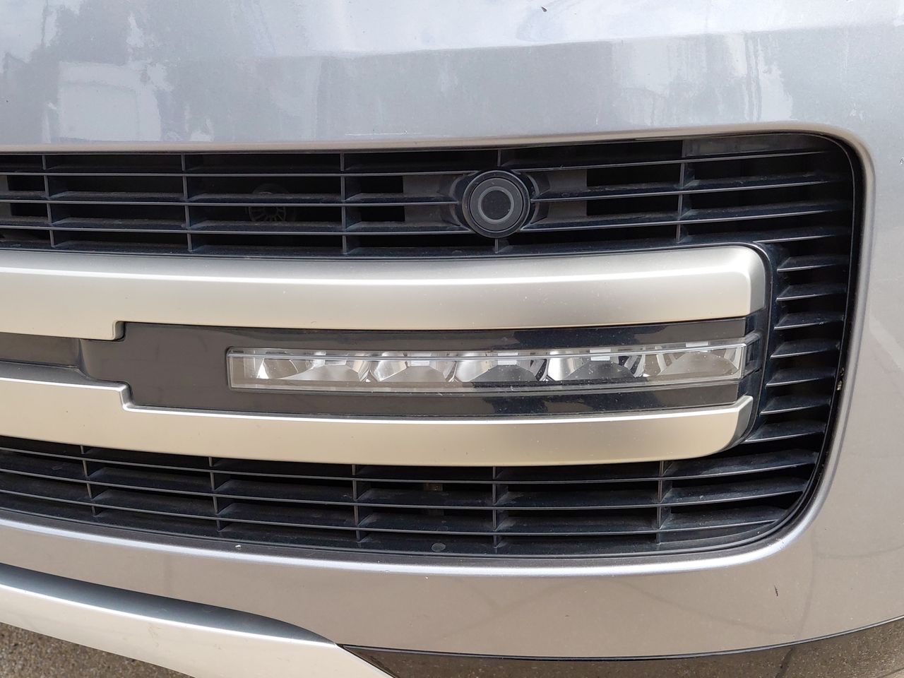 LAND ROVER - 12