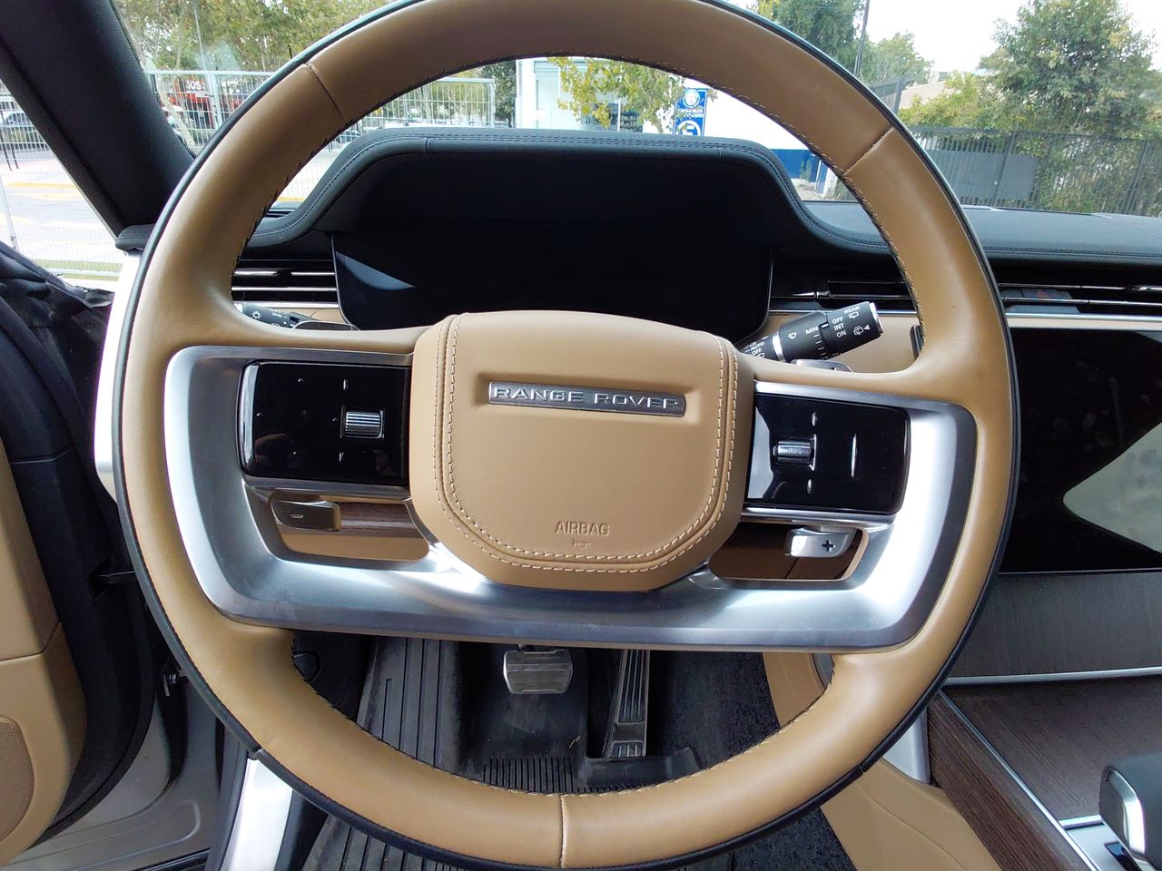 LAND ROVER - 17