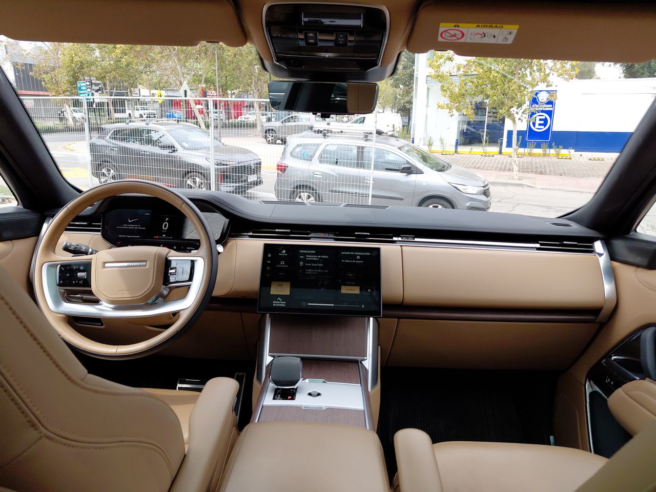 LAND ROVER - 8