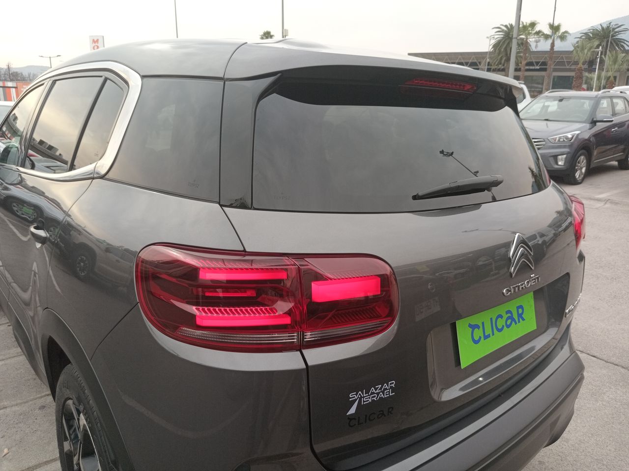 Porsche Macan — foto 12 de 27