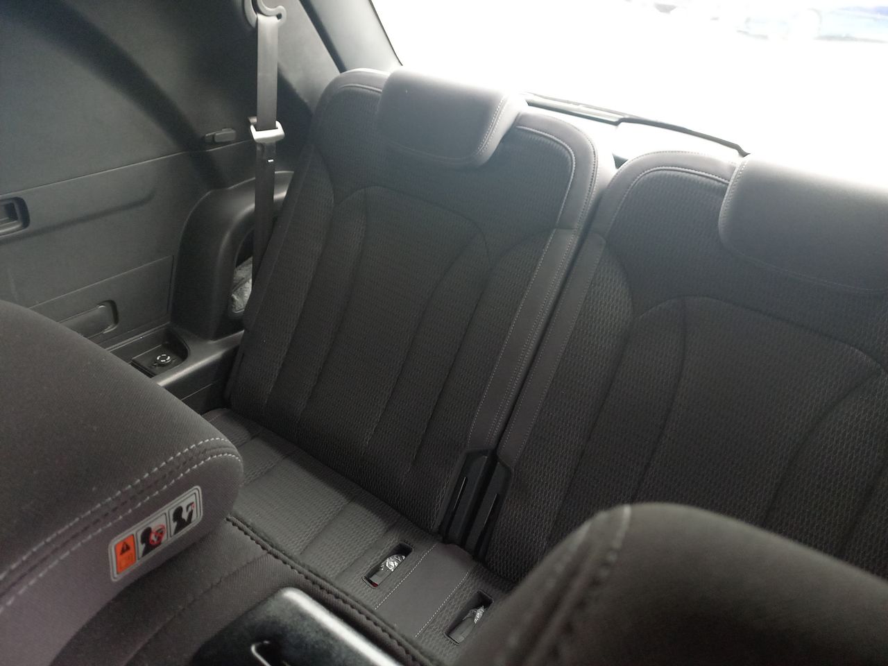 SSANGYONG - 31