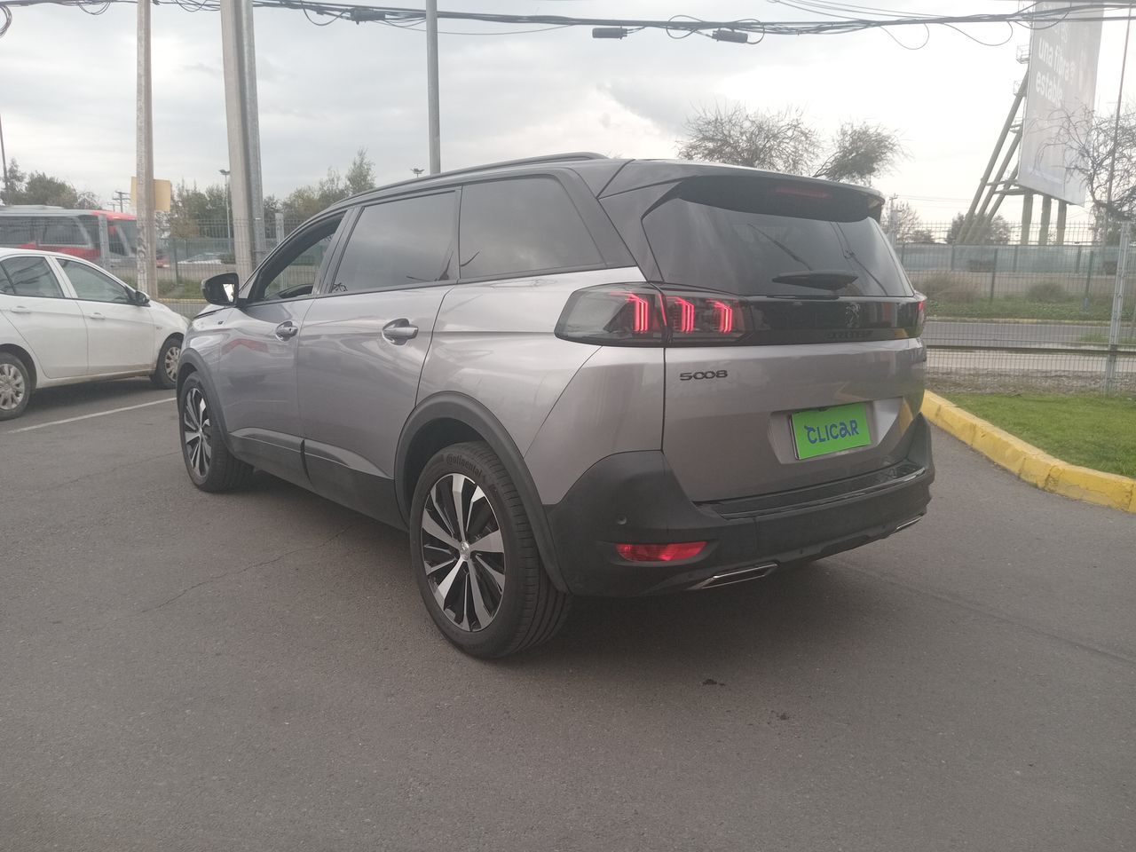 PEUGEOT - 5